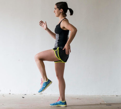 Top 15 Knee Strengthening Exercises And How To Do Them