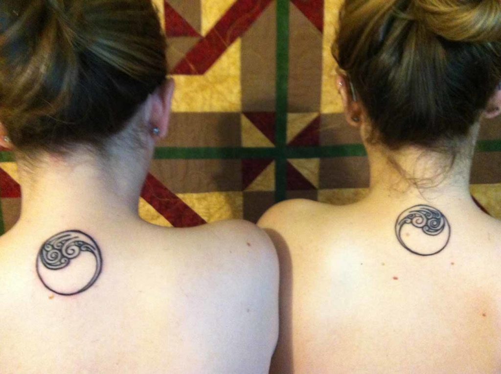 48 Deeply Meaningful Sister Tattoo Ideas | LivingHours