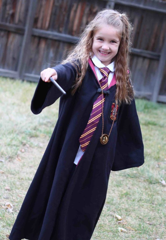 14 Harry Potter Halloween Costumes Which Are Pure Magic| LivingHours